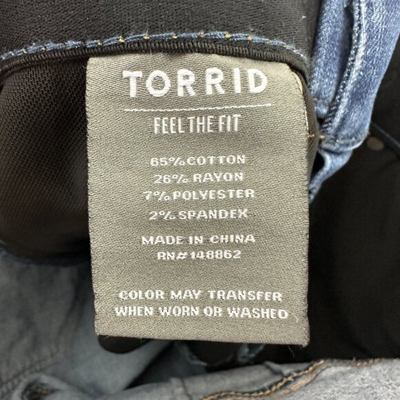 Torrid Bombshell Skinny Women's size 10 XS Dark Wash Blue Denim Jeans - Picture 4 of 5